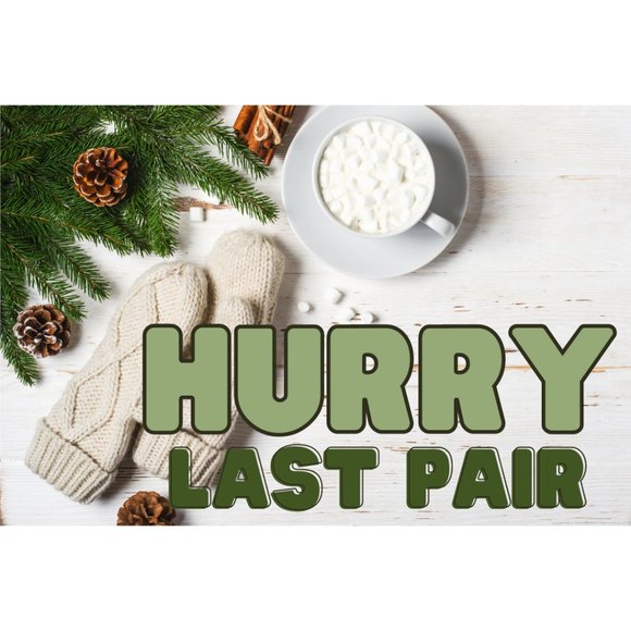 Green Snowflake Heart Sherpa Lined Slipper Socks - Picture 2 of 2